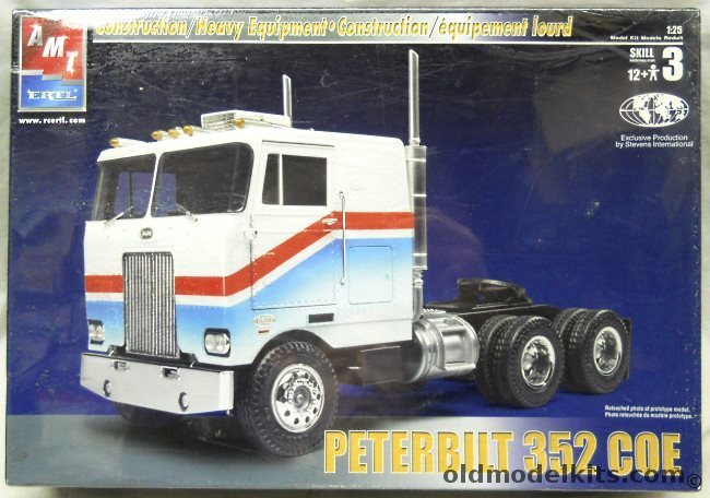 AMT 1/25 Peterbilt 352 COE Tractor Semi Truck, 38339 plastic model kit